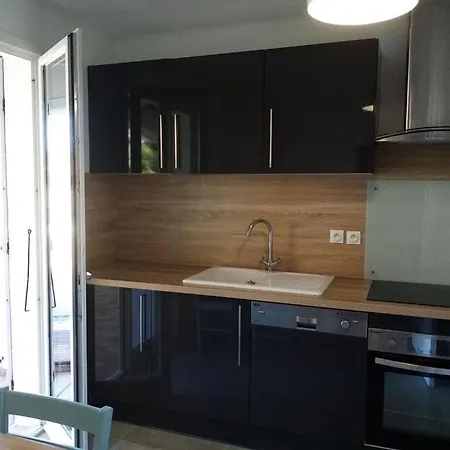 Spacious Near The Sea
